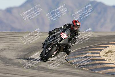 media/Nov-16-2025-Race Pace (Sun) [[8c5fa54630]]/Verified Riders/8-Turn 12 (120pm)/